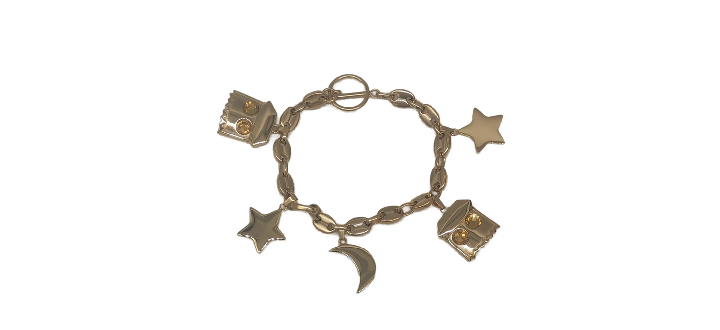 Lucks And Charms Fame Bracelet